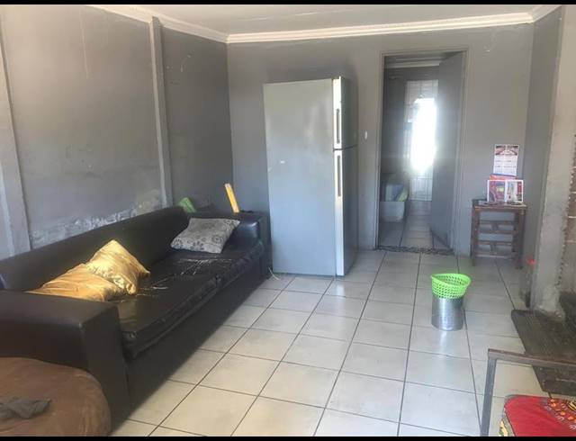 4 BEDROOM HOUSE FOR SALE IN BEACON VALLEY